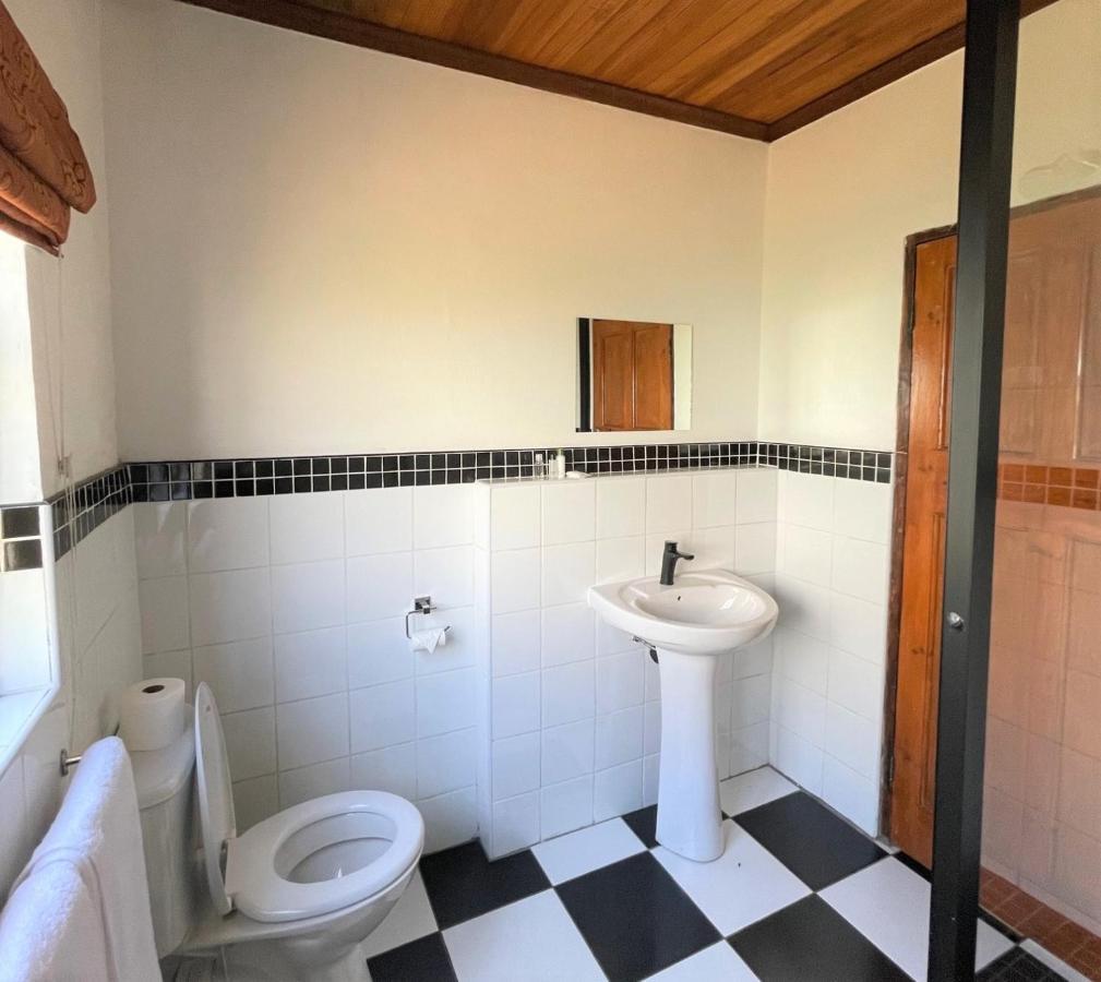 Himeville Arms Bagian luar foto