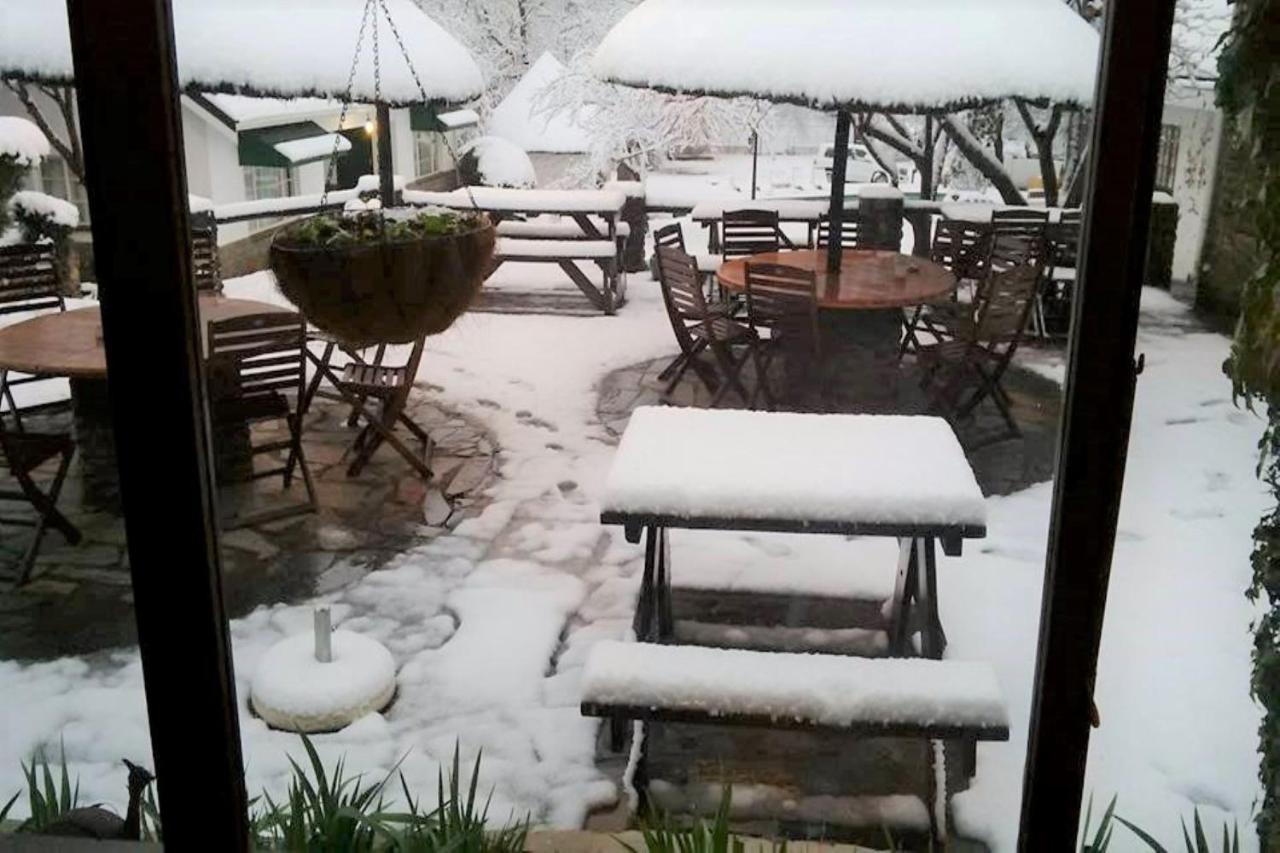 Himeville Arms Bagian luar foto